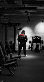 ALFATHLETICS Oversize Hoodie – Built Not Given
(Wolfpack Limited Edition)